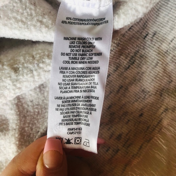 Calvin Klein Performance Sweatshirt (M) - Picture 7 of 7